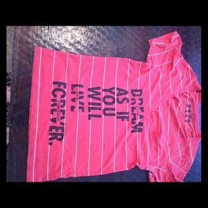 Coral Glamour Kills V neck