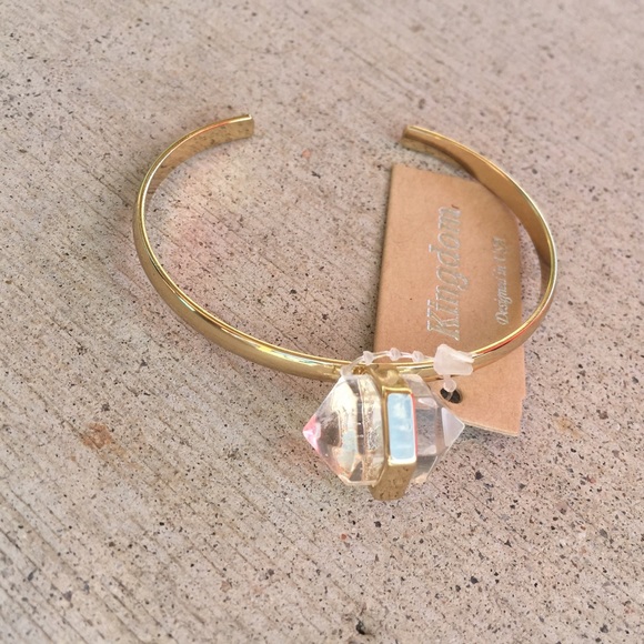 $10 & UNDER SALE! LAST ONE! Crystal Stone Cuff - Picture 3 of 3
