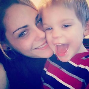 Meet your Posher, Cayla