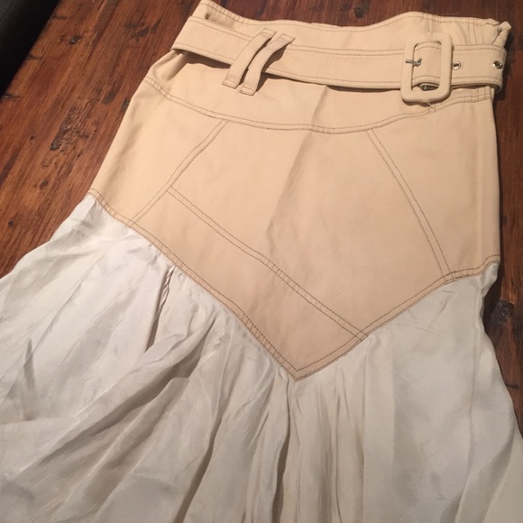 ❌❌SOLD❌❌GORGEOUS Boho Designer Skirt - Picture 2 of 4