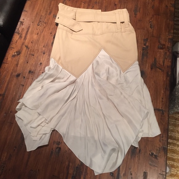 ❌❌SOLD❌❌GORGEOUS Boho Designer Skirt - Picture 4 of 4