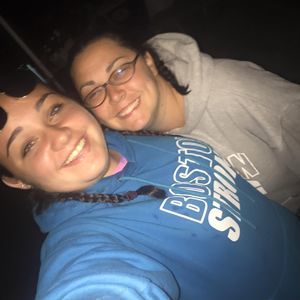 Meet your Posher, Danielle