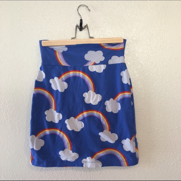 Lazy Oaf Dresses & Skirts - LAZY OAF SZ SMALL RAINBOW SKIRT STRETCHY