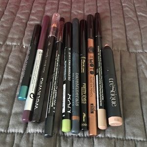 Bundle of eyeliners, the balm, bare minerals, nyx