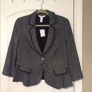 White House black market Blazer