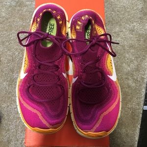 Women's Nike Free Flyknit+ Size 7