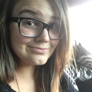 Meet your Posher, Stacey