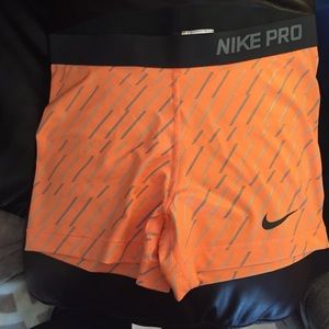 Nike pro dri-fit. Size Large.