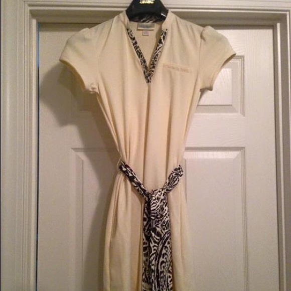 Cute Golf Dress with Leopard Belt
