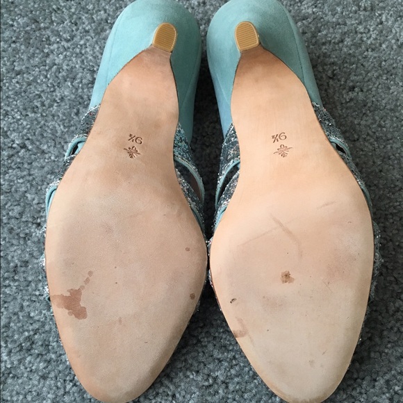 ❌SOLD!❌Miss Albright High Halls Blue & Silver - Picture 4 of 4