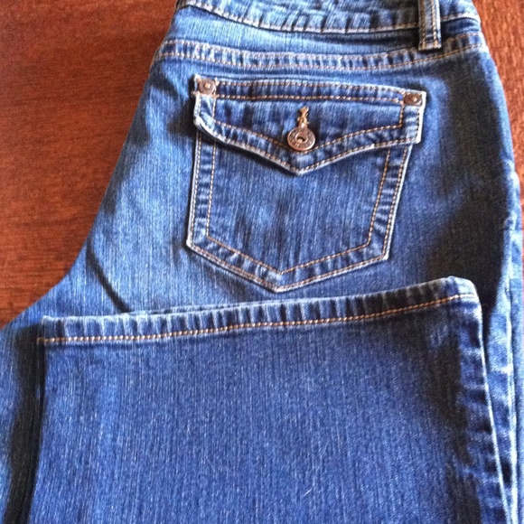 Apt 9 flap pocket jeans