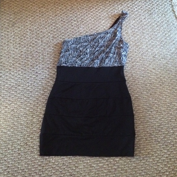 Forever 21 One strap dress. Size medium.