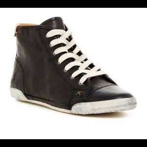 Frye sneaker