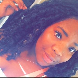 Meet your Posher, Tera