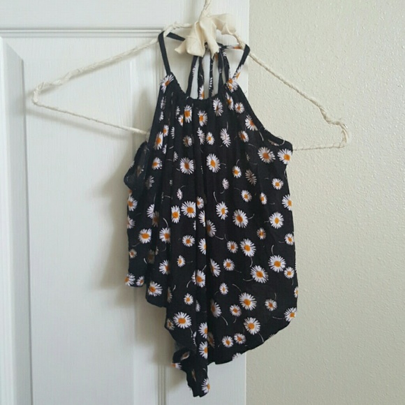 Halter Crop top from LA HEARTS x Pacsun