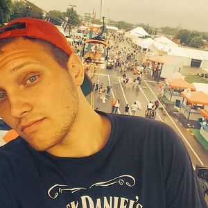 Meet your Posher, Codey