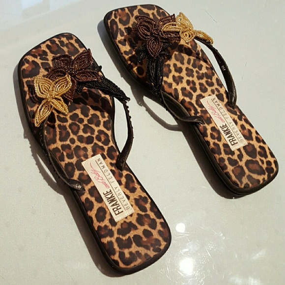 Beverly  Feldman Pool/Beach Sandles