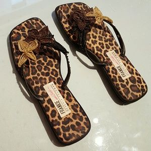 Beverly  Feldman Pool/Beach Sandles