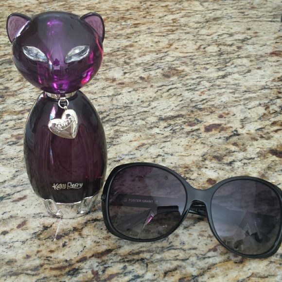 Katy Perry Purr & Foster Grant sunglasses