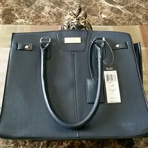 **HP!!**NWT BCBG PARIS HANDBAG! final price drop!