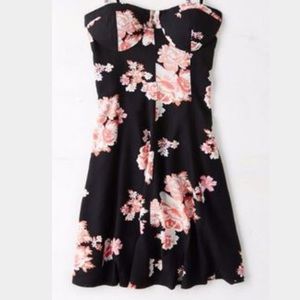 American Eagle floral dress NWOT