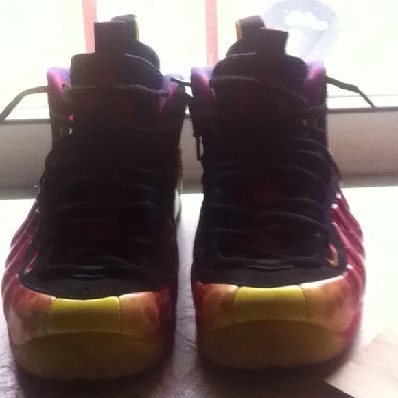 Nike foams