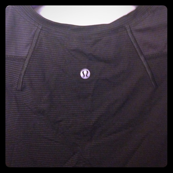 Lulu lemon basic tank