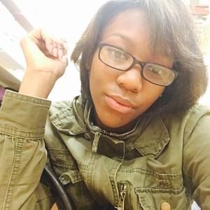 Meet your Posher, Takeia