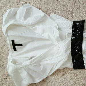 BCBG top size S