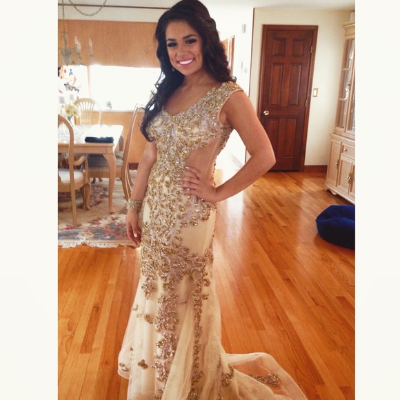 Shail K. Gold and nude prom dress! - Picture 2 of 2