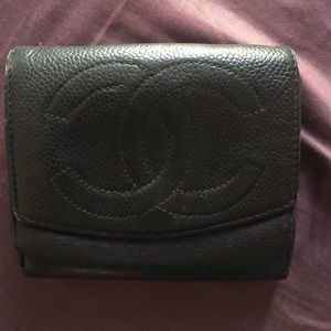 Ligne caviar Chanel wallet