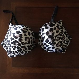 Victoria's Secret miraculous bra
