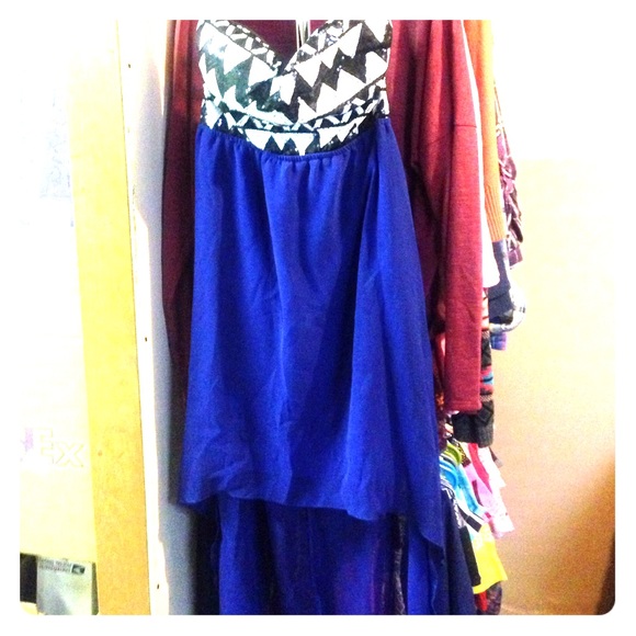 Blue white/black sequin zig zag maxi dress