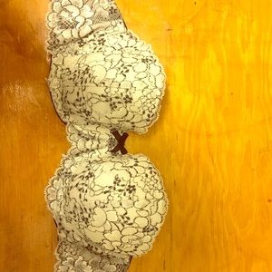 Victoria's Secret Dream Angels Strapless Bra 32C