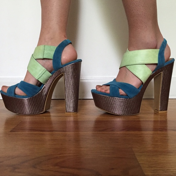 Blue green colorblock strappy sandal heels