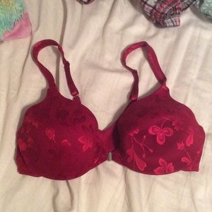 Red front close bra