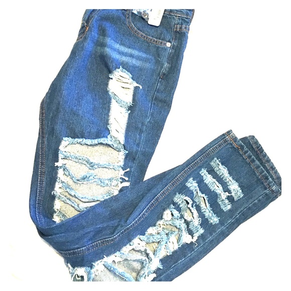 Distressed Skinny Jeans