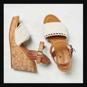 American Eagle wedges NWOT