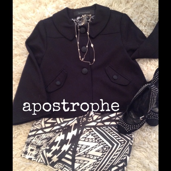 Apostrophe cropped swing jacket.