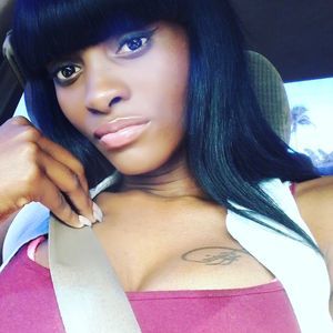 Meet your Posher, Shandrika