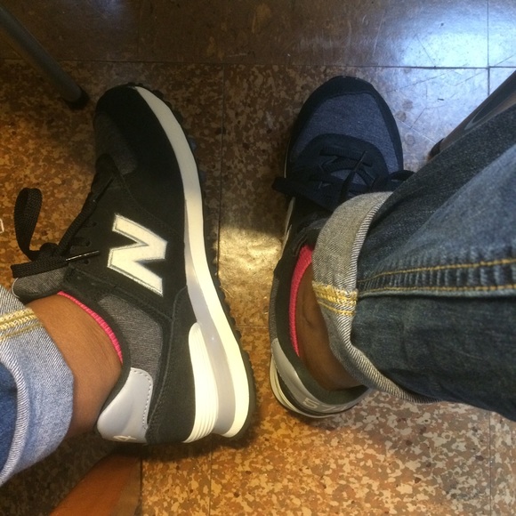 New Balance Sneakers