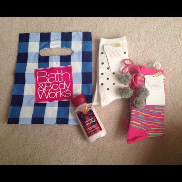 Get cozy and snug bundle! NWT