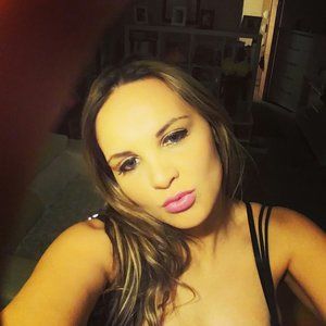 Meet your Posher, Angelica