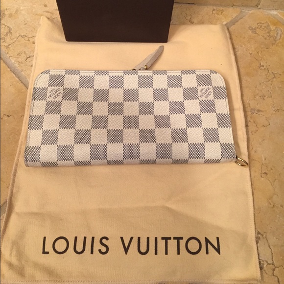 Damier Azur Insolite Wallet Wristlet