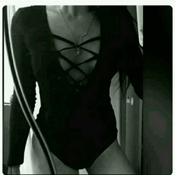 Xl lace bodysuit - Picture 2 of 2