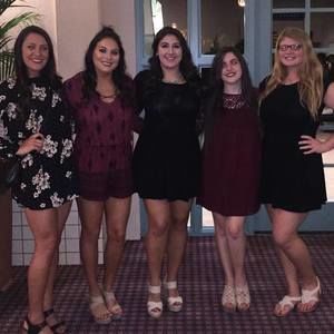 Meet your Posher, Emily