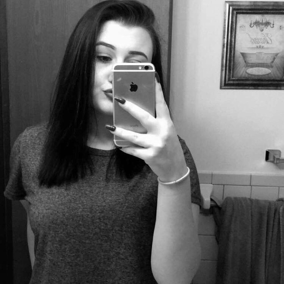 Meet your Posher, Dawsan - Picture 1 of 1