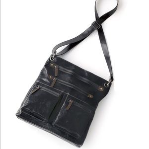 BNWT Shiraleah Harper Crossbody in Black