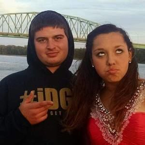 Meet your Posher, Deja