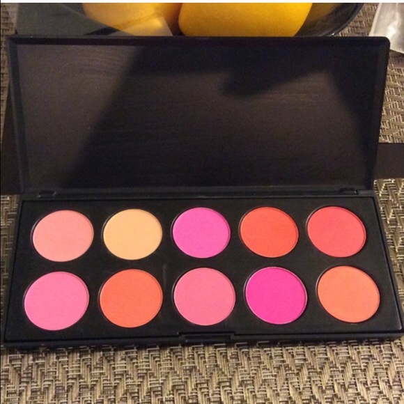 Blush kit